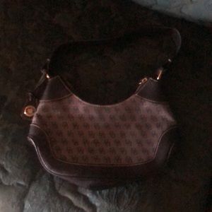 Dooney & Bourke signature DB hobo